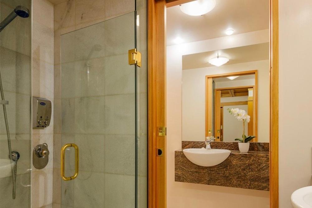 Villa Horotane Luxurious Mansion Christchurch